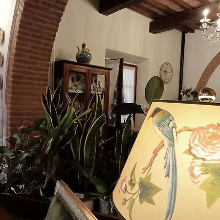 Podere Di Sotto Frühstückspension *