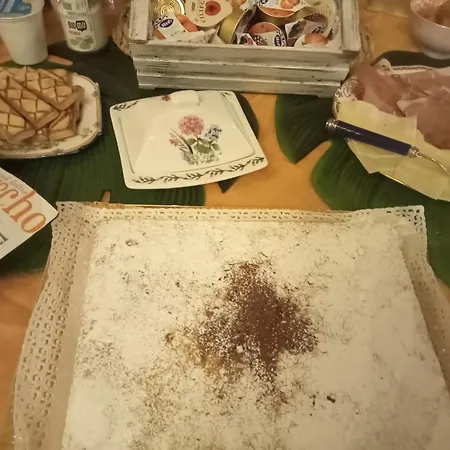 Podere Di Sotto Bed & Breakfast *